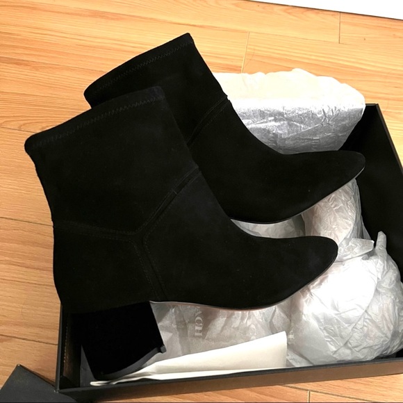 New COACH Gracie Black Suede Ankle Booties / Boots - Size 6 - Picture 4 of 15